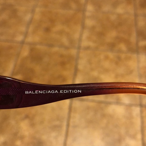 Authentic Balenciaga Sunglasses - Picture 5 of 6